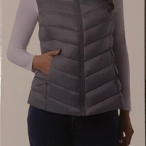 32 Degrees Women's Charcoal blue Puffer Vest, Size Small